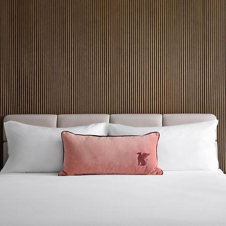 Отель Jw Marriott Шарлотт Экстерьер фото