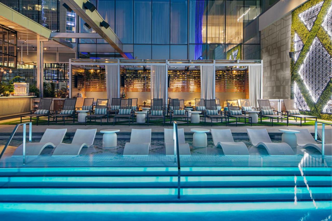 Отель Jw Marriott Шарлотт Экстерьер фото