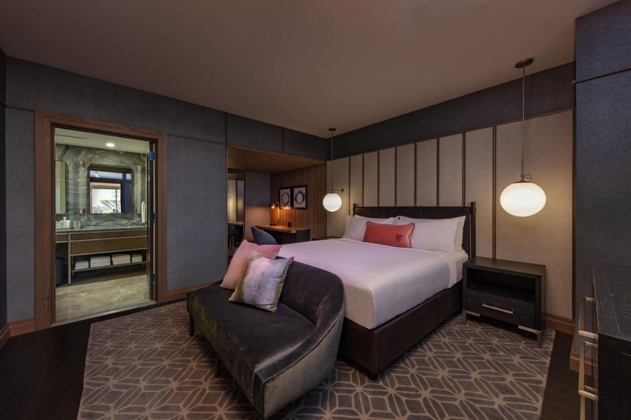 Отель Jw Marriott Шарлотт Экстерьер фото